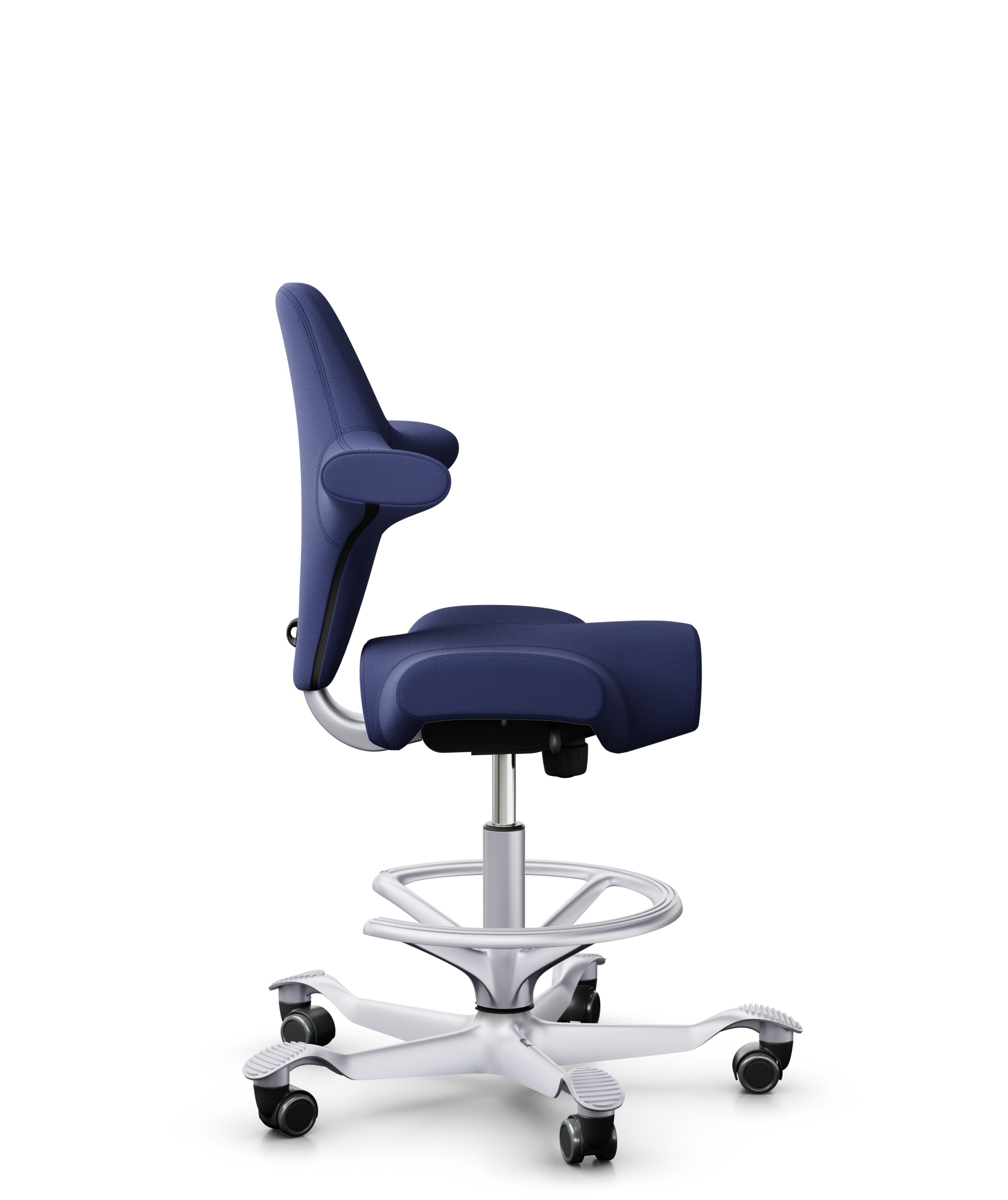 HAG Capisco 8106 Counter Stoff Xtreme Blau Gestell Silber mit Fußring
